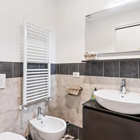 Maragliano Cozy Flat With Balcony Apartment Florence Exterior photo